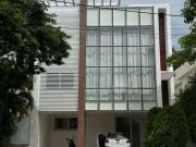 Casa / Sobrado em Condomínio para Venda em Salvador/BA...