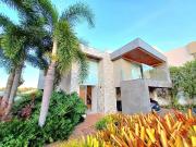 Casa / Sobrado em Condomínio para Venda em Salvador/BA...