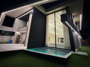 Casa / Sobrado em Condomínio para Venda em Salvador/BA...