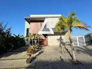 Casa / Sobrado em Condomínio para Venda em Salvador/BA...