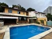 Casa / Sobrado em Condomínio para Venda em Salvador/BA...