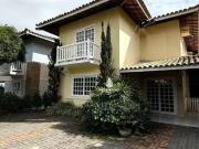 Casa / Sobrado em Condomínio para Venda em Salvador/BA...