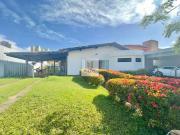 Casa / Sobrado em Condomínio para Venda em Salvador/BA...