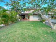 Casa / Sobrado em Condomínio para Venda em Salvador/BA...