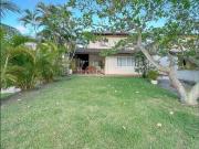 Casa / Sobrado em Condomínio para Venda em Salvador/BA...