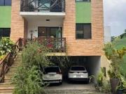 Casa / Sobrado em Condomínio para Venda em Salvador/BA...