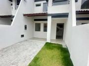 Casa / Sobrado em Condomínio para Venda em Salvador/BA...