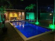 Casa / Sobrado em Condomínio para Venda em Salvador/BA...