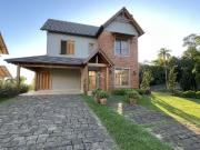 Casa / Sobrado em Condomínio para Venda em Santa Cruz do...