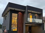 Casa / Sobrado em Condomínio para Venda em Santa...