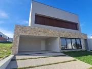 Casa / Sobrado em Condomínio para Venda em Santa...