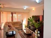 Casa / Sobrado em Condomínio para Venda em Santana de...