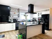 Casa / Sobrado em Condomínio para Venda em Santana de...