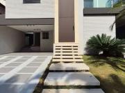 Casa / Sobrado em Condomínio para Venda em Santana de...