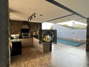 Casa / Sobrado em Condomínio para Venda em Santana de...