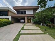 Casa / Sobrado em Condomínio para Venda em Santana de...