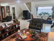 Casa / Sobrado em Condomínio para Venda em Santana de...