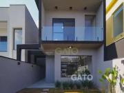 Casa / Sobrado em Condomínio para Venda em Santana de...