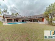 Casa / Sobrado em Condomínio para Venda em Santana de...