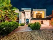 Casa / Sobrado em Condomínio para Venda em Santana de...