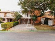 Casa / Sobrado em Condomínio para Venda em Santana de...