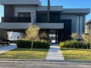 Casa / Sobrado em Condomínio para Venda em Santana de...