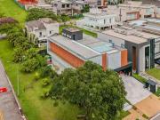 Casa / Sobrado em Condomínio para Venda em Santana de...