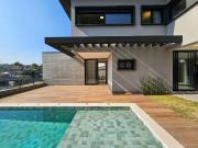 Casa / Sobrado em Condomínio para Venda em Santana de...