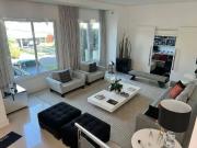 Casa / Sobrado em Condomínio para Venda em Santana de...