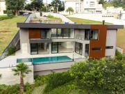 Casa / Sobrado em Condomínio para Venda em Santana de...