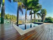 Casa / Sobrado em Condomínio para Venda em Santana de...