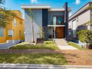 Casa / Sobrado em Condomínio para Venda em Santana de...