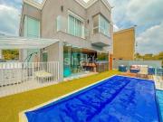 Casa / Sobrado em Condomínio para Venda em Santana de...