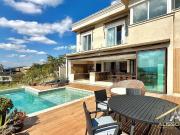 Casa / Sobrado em Condomínio para Venda em Santana de...