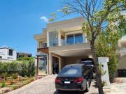 Casa / Sobrado em Condomínio para Venda em Santana de...