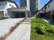 Casa / Sobrado em Condomínio para Venda em Santana de...