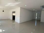 Casa / Sobrado em Condomínio para Venda em Santana de...