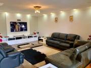 Casa / Sobrado em Condomínio para Venda em Santana de...