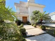 Casa / Sobrado em Condomínio para Venda em Santana de...