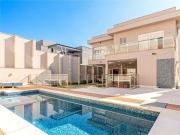 Casa / Sobrado em Condomínio para Venda em Santana de...