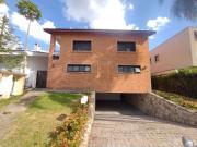 Casa / Sobrado em Condomínio para Venda em Santana de...