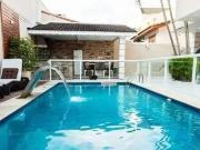 Casa / Sobrado em Condomínio para Venda em Santana de...