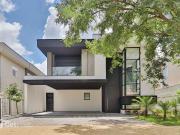 Casa / Sobrado em Condomínio para Venda em Santana de...