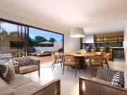 Casa / Sobrado em Condomínio para Venda em Santana de...