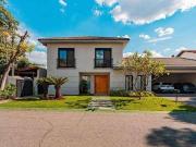 Casa / Sobrado em Condomínio para Venda em Santana de...