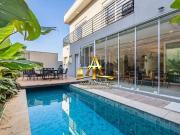 Casa / Sobrado em Condomínio para Venda em Santana de...