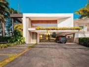 Casa / Sobrado em Condomínio para Venda em Santana de...