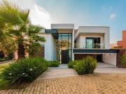 Casa / Sobrado em Condomínio para Venda em Santana de...