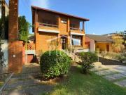 Casa / Sobrado em Condomínio para Venda em Santana de...