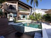 Casa / Sobrado em Condomínio para Venda em Santana de...